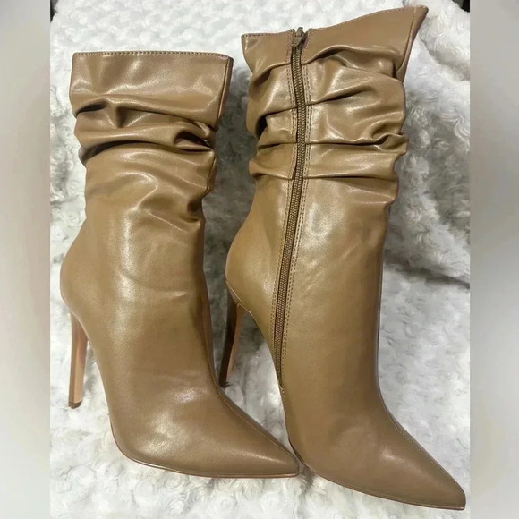 Olivia Ferguson Tan Slouchy Heeled Zipper Ankle Boots - Picture 2 of 15